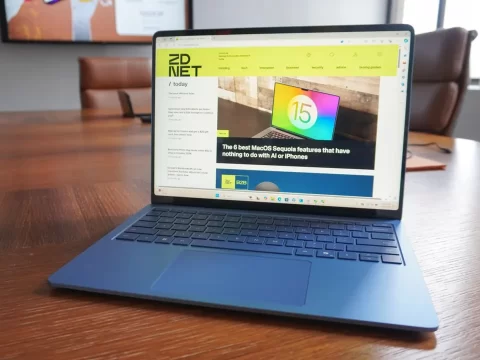 microsoft-surface-laptop-10 - Alpha