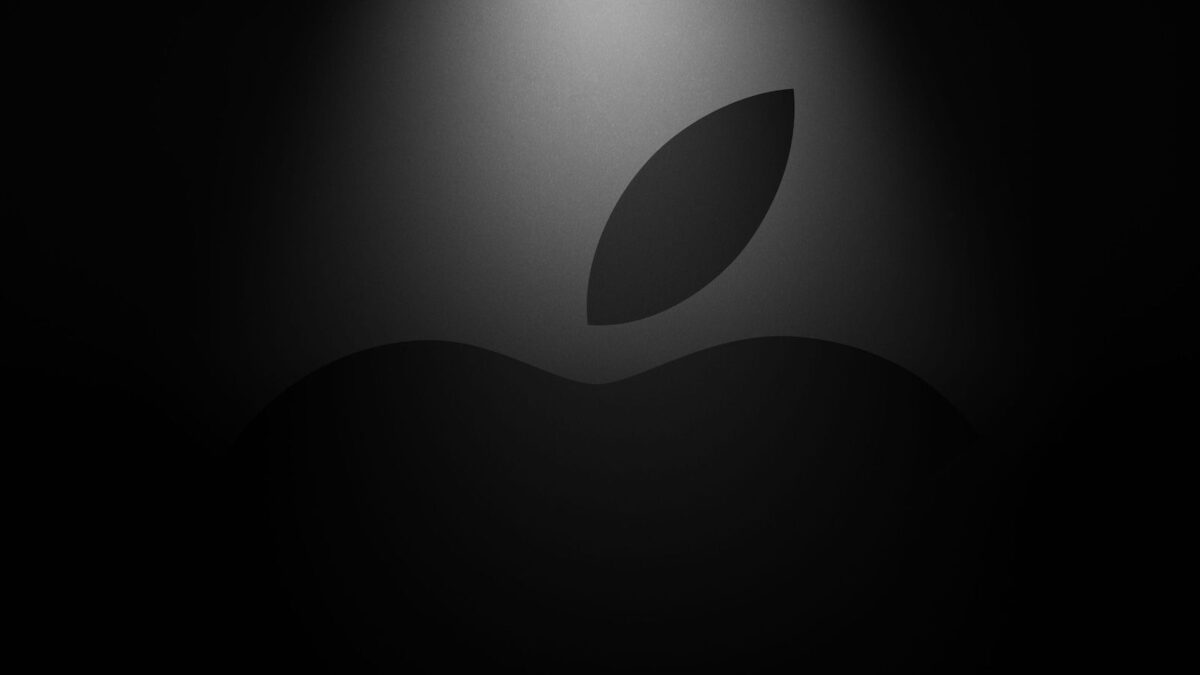Apple-Logo-Spotlight - Alpha